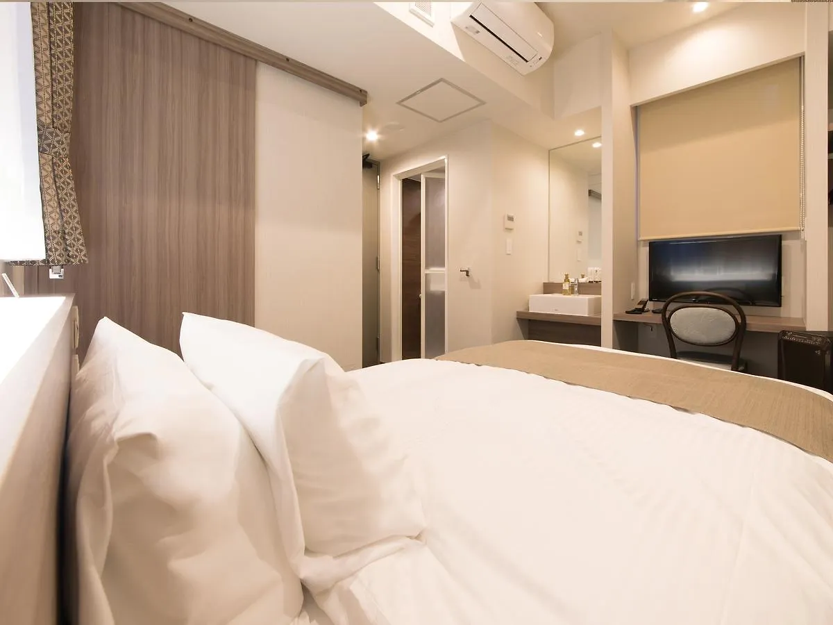S.Training Center Hotel Osaka 3*,